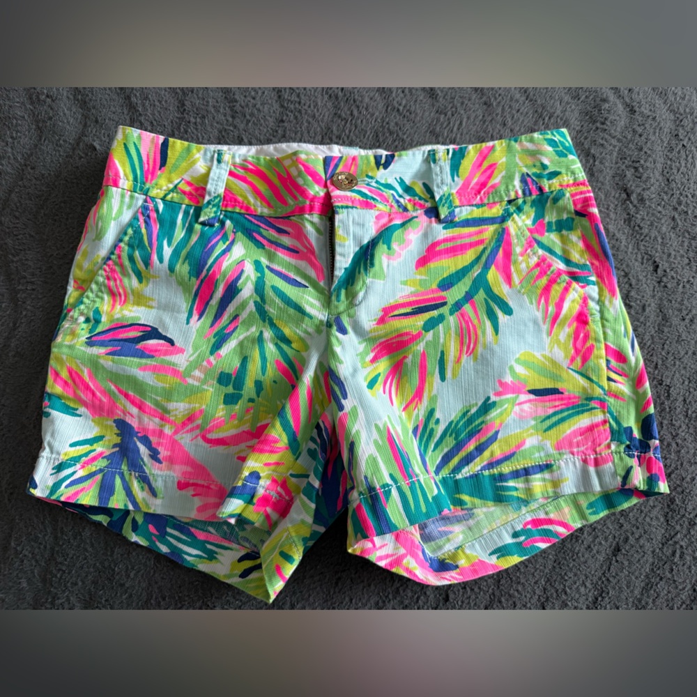 Lilly Pulitzer Vibrant Leaf Print Women's Shorts